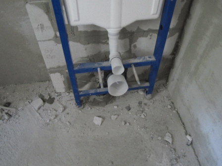 WC-tartály-beépítés